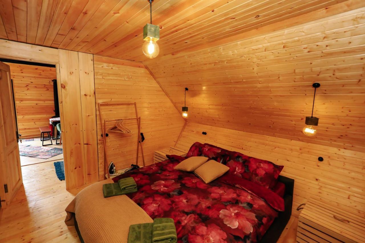 Wooden Cottage "Green House" In Bakuriani Luaran gambar